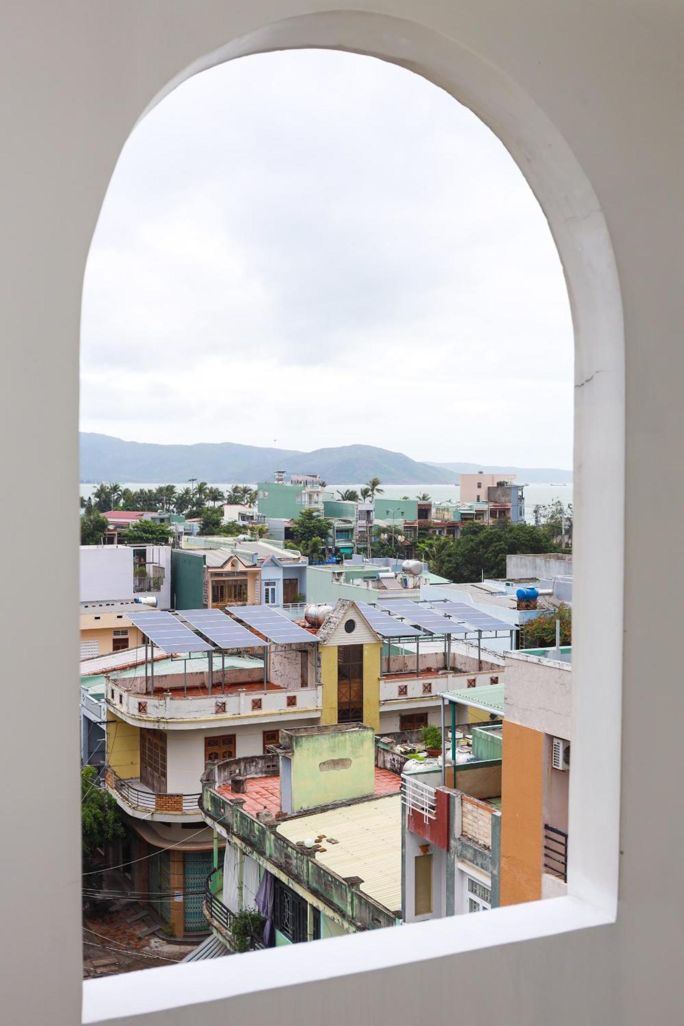 Hoc Huong Hotel Quy Nhon Room photo